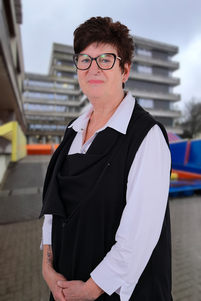 Ellen SENF